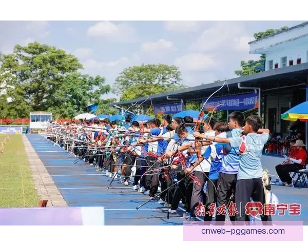 百箭齐发，箭招精英，挑战射箭冠军的巅峰对决